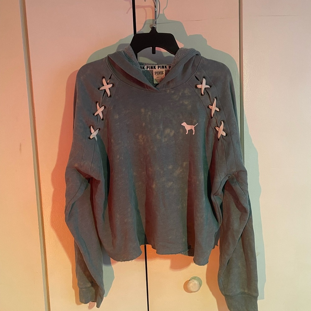 pink cropped sweatshirt